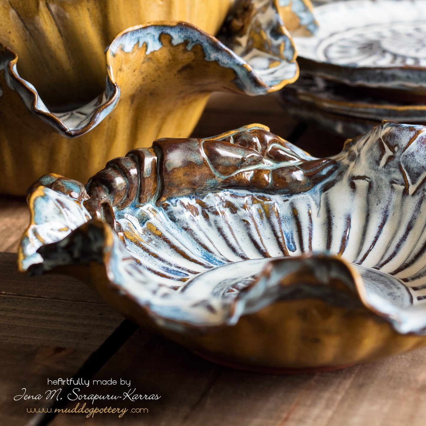 The Blue Crawfish (Krevis Blé) with Gold Accents Small Serving Bowl